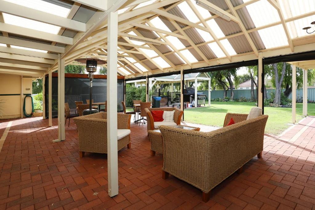 Busselton Guest House Екстериор снимка