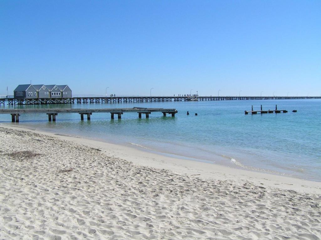 Busselton Guest House Екстериор снимка